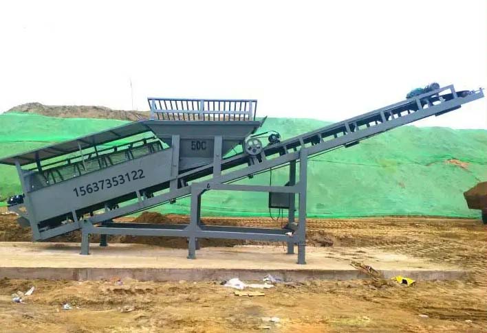 大型篩沙機(jī)到貨現(xiàn)場 大型篩沙機(jī)到貨現(xiàn)場